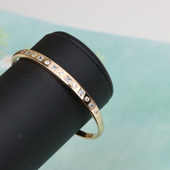 Rose Gold Plated Bangle with Alternating Round & Square Stones, XPBL0548 - Picture 7 of 12